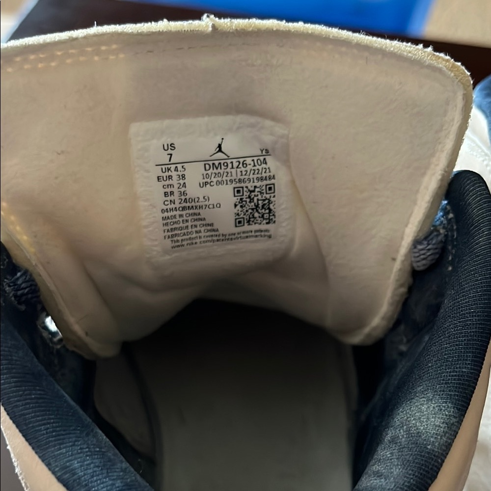 Beige and Blue High-Top Sneakers - Picture 4 of 5